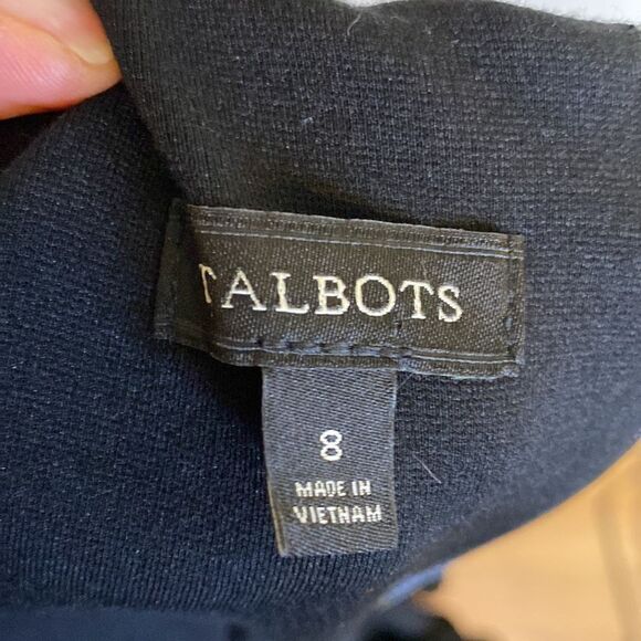 TALBOTS Black Midi Puff 3/4 Sleeves with Lace Details v-neck Dress Sz 8 - Picture 10 of 10